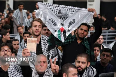 مراسم عزاداری دانشجویان به‌مناسبت اربعین حسینی علیه‌السلام در حضور رهبر انقلاب