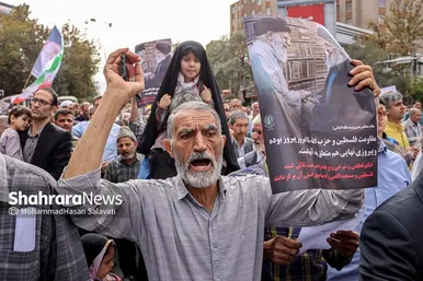 راهپیمایی انزجار مردم مشهد از جنایات رژیم صهیونیستی در لبنان و فلسطین