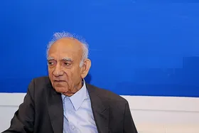 ملازهی: طالبان می&zwnj;خواهد دولت مرکزی مجبور به کناره&zwnj;گیری شود | تصرف کابل در برنامه طالبان نیست