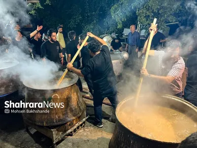 گزارش تصویری | توزیع شله نذری همزمان با شهادت امام حسن عسکری(ع) در مشهد