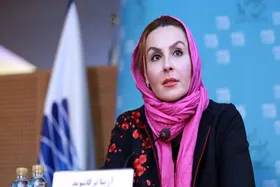 آزیتا ترکاشوند: دمتان گرم که وطن&zwnj;پرستانه در خیابان&zwnj;ها ماندید