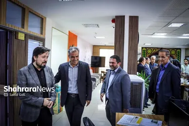 گزارش تصویری | بازدید مدیران استانی و شهری از روزنامه شهرآرا به مناسبت روز خبرنگار - ۳