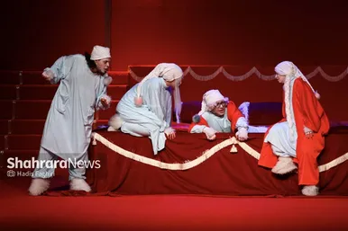 گزارش تصویری | تئاتر باران در «شب تابستان»