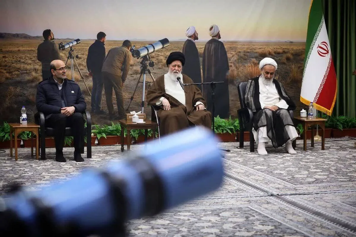 آیت‌الله علم‌الهدی: مسئله استهلال همانند صدقه جاریه در زندگی انسان است| استهلال از عباداتی است که صید شیطان نمی‌شود