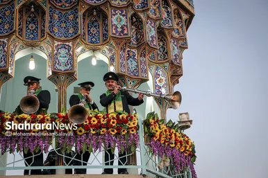 آیین نقاره نوازی حرم مطهر رضوی در آستانه میلاد امام رضا(ع)