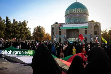 اجتماع مردمی عاشقان مبارزه با اسرائیل در مشهد