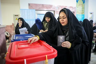 آخرین ساعات رای گیری انتخابات در مشهد مقدس