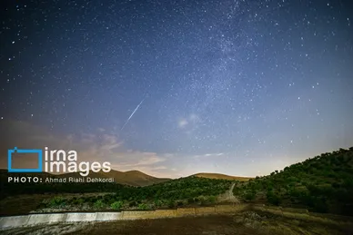 عکس‌هایی از بارش شهابی برساوشی