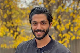 ویدئو| خوانندگی کیسان دیباج بازیگر &laquo;از سرنوشت&raquo;