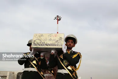ورود پیکر مطهر ۱۲ شهید گمنام به مشهد