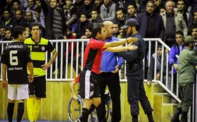 درگیری عجیب در لیگ برتر فوتسال+ ویدئو