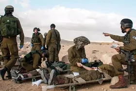 سه نظامی صهیونیست در جنوب غزه کشته و ۱۱ نفر دیگر زخمی شدند