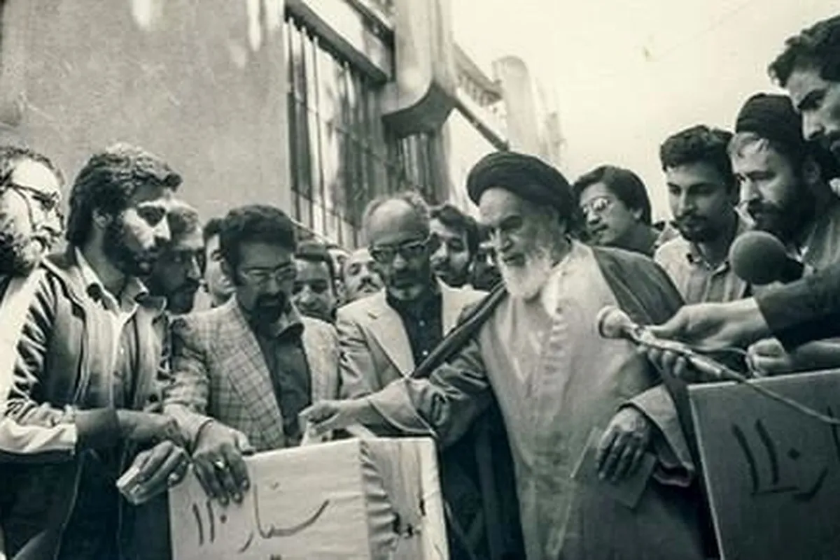 بنیانگذار کبیر انقلاب: اگر رأی نداشتید، خب در خارج از مجلس خدمت کنید
