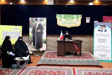 نشست تبیینی نخبگانی با حضور دستیار رییس جمهور در پیگیری حقوق و آزادی های اجتماعی