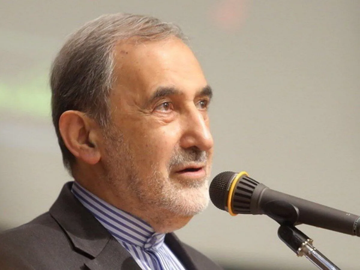 ولایتی: شانگهای در آینده نقش اول را در تعیین سرنوشت جهان دارد | ترامپ مثل هیتلر عمل می‌کند