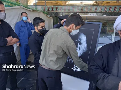 تشییع پیکر علامه محمدرضا حکیمی در مشهد