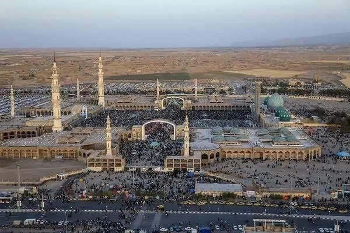 محل اقامه نماز بر پیکر مطهر رهبر شهید در مسجد جمکران تغییر کرد
