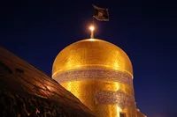 ویدئو | دستان پینه‌بسته به ضریح امام رضا(ع) رسیدند
