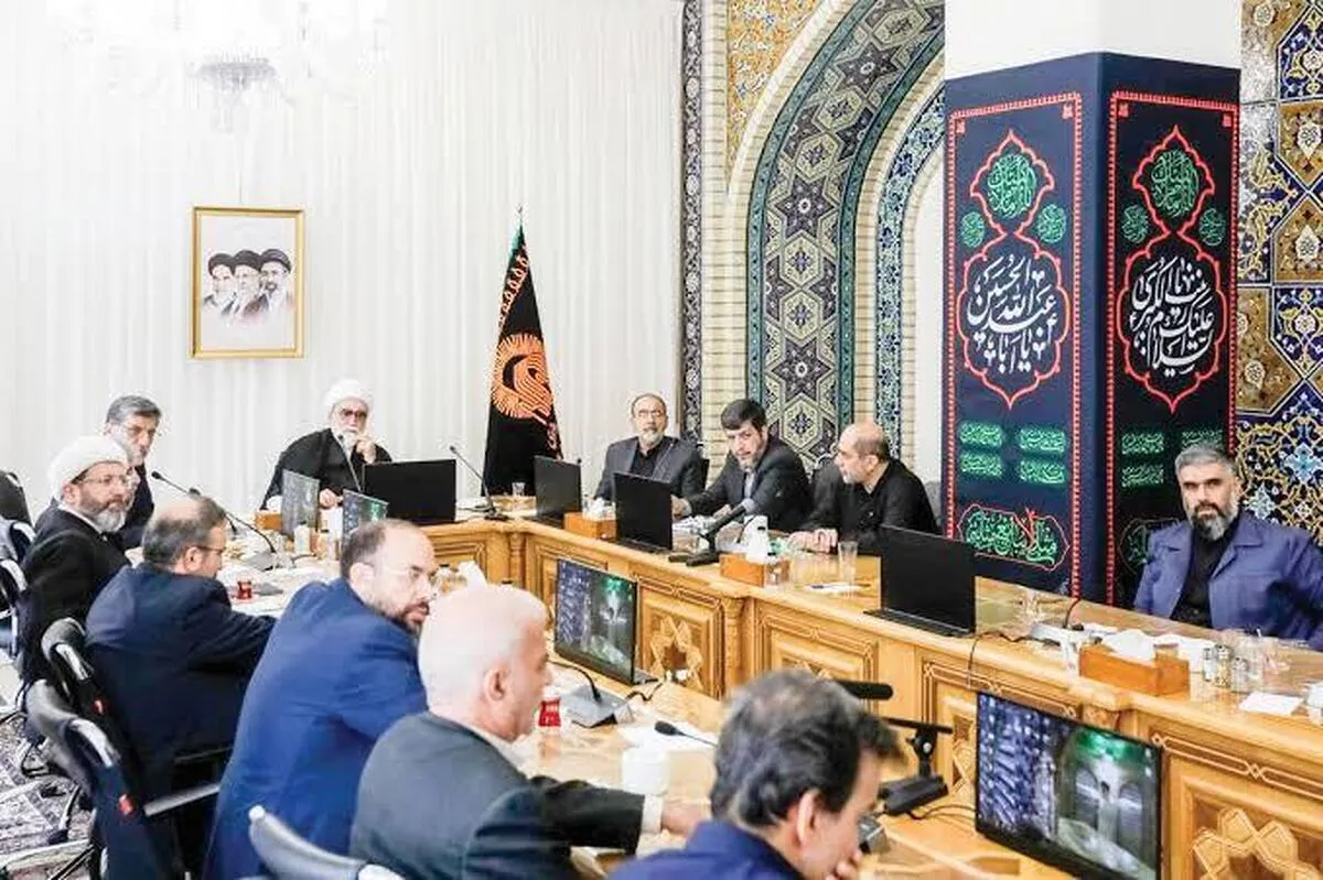 آیت الله مروی: حفظ جریان زیارت در کنار برگزاری تشییع باشکوه رهبر شهید باید در اولویت باشد