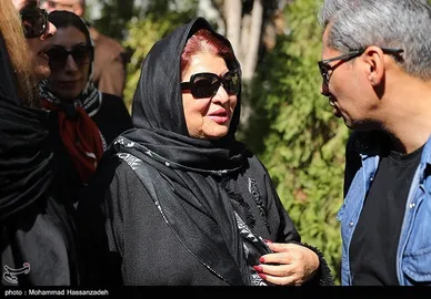 عکس‌هایی از تشییع پیکر رضا داودنژاد