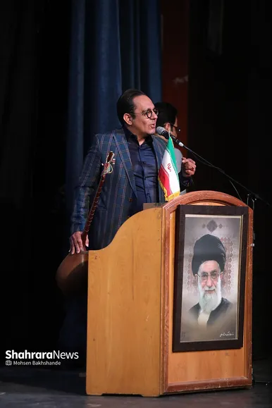گزارش تصویری | گردهمایی بزرگ اصحاب فرهنگ، هنر، رسانه و قرآن خراسان رضوی در مشهد