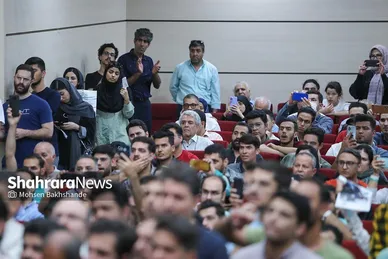سفر تبلیغاتی محمدجواد ظریف به مشهد برای دور دوم انتخابات ۱۴۰۳