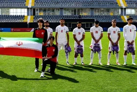 پرچم غیرایرانی در ورزشگاه باشد بازیکنان تیم ملی بازی نمی&zwnj;کنند