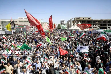 گزارش تصویری | حضور باشکوه مردم مشهد در راهپیمایی جمعه «همدلی و ایستادگی» (۳۰ خرداد ۱۴۰۴)