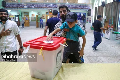 عکس‌هایی از مرحله دوم انتخابات چهاردهمین دوره ریاست‌جمهوری در مشهد (۲)
