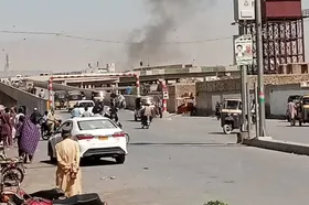 ده&zwnj;ها کشته و زخمی در انفجار مسجدی در نزدیکی مقر پلیس در کوهات پاکستان + فیلم