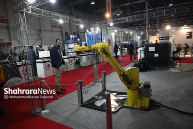 افتتاح نمایشگاه دستاوردهای پژوهش و فناوری