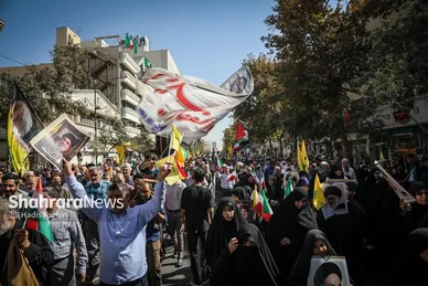 گزارش تصویری | راهپیمایی جمعه «خشم و نصر» در مشهد