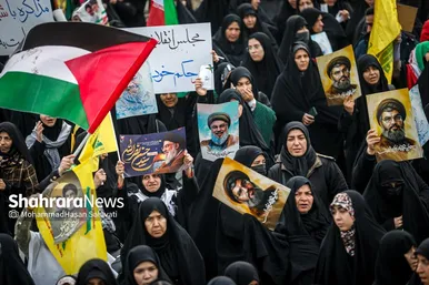 گزارش تصویری | اجتماع باشکوه مردم مشهد همزمان با آئین تشییع شهدای مقاومت در لبنان (۵ اسفند ۱۴۰۳)