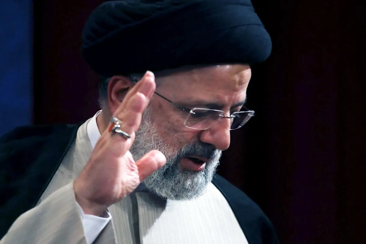 «میلاد هارونی» اولین تک آهنگ ویژه شهادت آیت الله رئیسی را منتشر کرد | خادم الرضای مردم +صوت