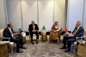 نشست وزیران خارجه مصر، ترکیه، پاکستان و عربستان با محوریت تحولات منطقه