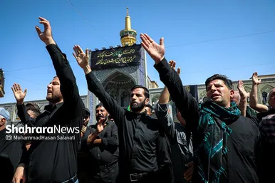 عزاداری روز شهادت امام رضا (ع) در حرم مطهر رضوی