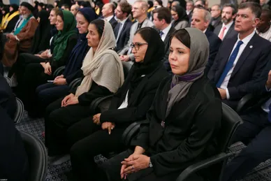 گزارش تصویری | مراسم بزرگداشت شهید رئیسی و شهدای خدمت با حضور رهبر معظم انقلاب (۳۰ اردیبهشت ۱۴۰۴)