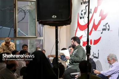آغاز به کار ستاد‌های مرکزی انتخاباتی سعید جلیلی و مسعود پزشکیان در مشهد