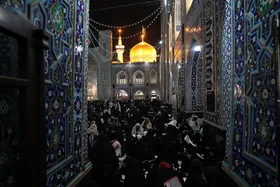مراسم احیاء شب ۲۳ ماه رمضان در حرم مطهر رضوی