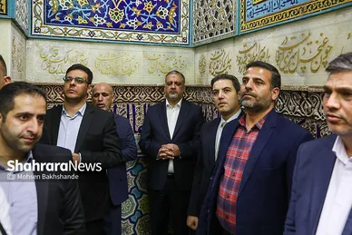 گزارش تصویری | تشرف وزیر ورزش عراق به حرم مطهر رضوی
