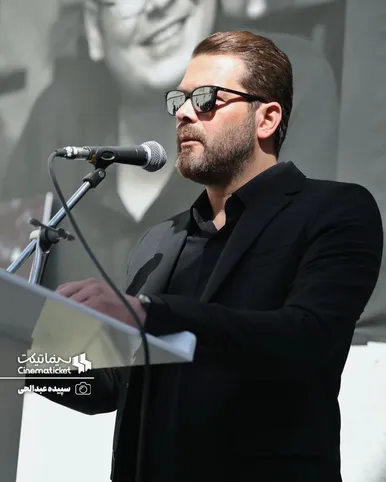 عکس‌هایی از تشییع پیکر رضا داودنژاد (۲)