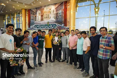 گزارش تصویری | مراسم استقبال از ارشیا میرشمسی، ستاره مشهدی المپیاد جهانی نجوم