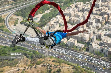 افتتاح بلندترین سکوی بانجی جامپینگ دنیا