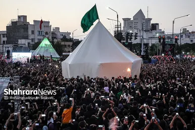 خیمه سوزان عصر عاشورا در مشهد