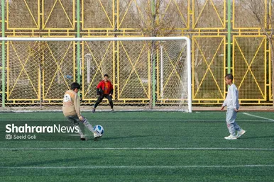 گزارش تصویری | آیین بهره‌برداری از زمین چمن مصنوعی بوستان «نصرت» و ۳۰ زمین چمن مصنوعی مینی‌فوتبال در مشهد