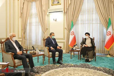 دیدار صمیمانه رئیس جمهور منتخب با کاندیداهای انتخابات ۱۴۰۰