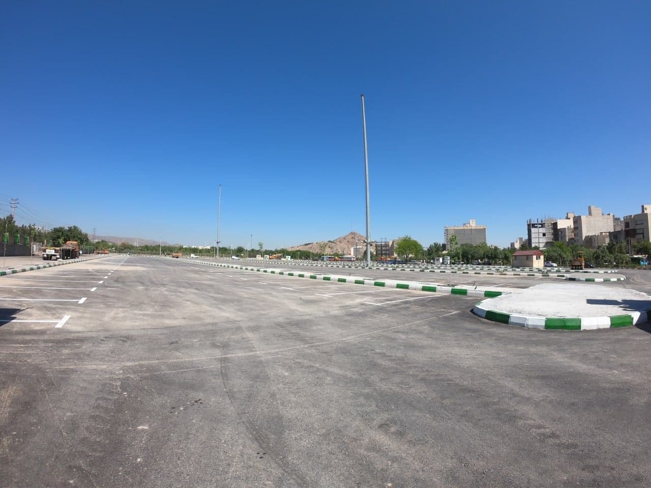 آئین افتتاح پارکینگ مرکز فرهنگی و موزه دفاع مقدس در مشهد