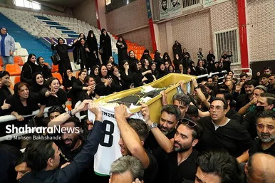 عکس‌هایی از مراسم تشییع پیکر مرحوم «علی اسعدی» فوتسالیست مشهدی