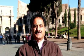 بازیگری حمید معصومی&zwnj;نژاد خبرنگار در فیلم &laquo;سال گربه&raquo;