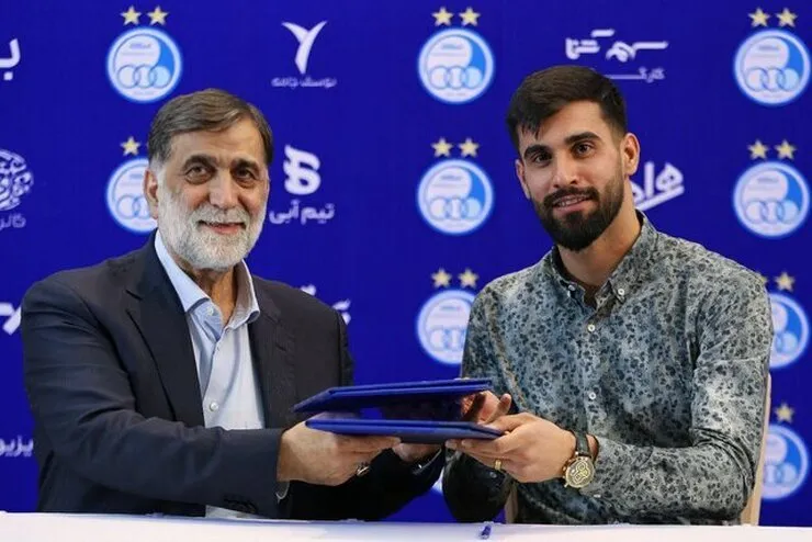 آخرین اخبار نقل و انتقالاتی استقلال تهران| تکلیف آذری مشخص شد